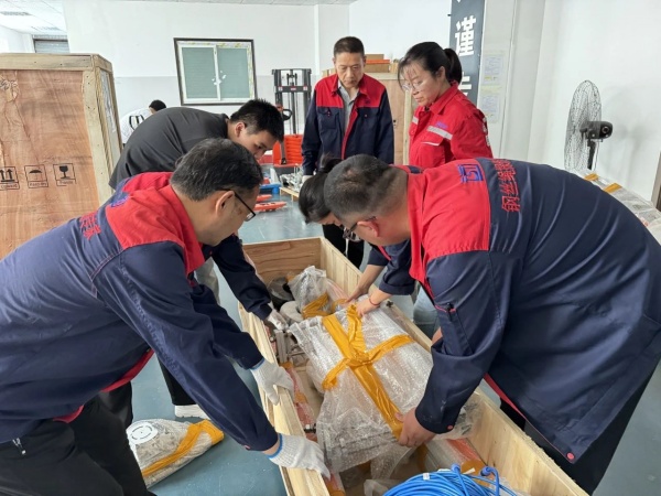 破暑前行，全員沖刺，鑄就泰斯特新速度！